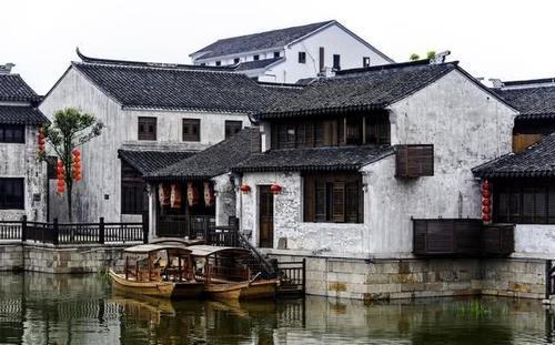 怪物大入侵中文版